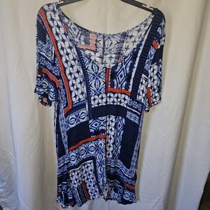 Source Unknown Navy and Red Patterned Scoop Neck Top